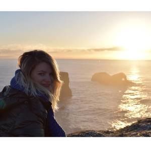 Meet your Posher, Emma